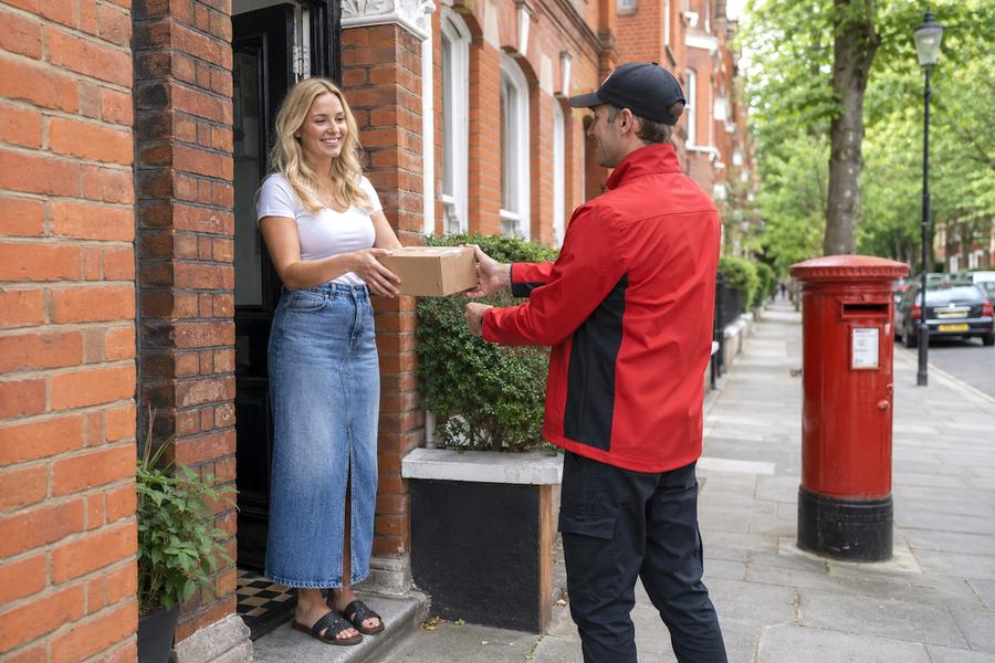 Receiving a Royal Mail parcel at a UK home
